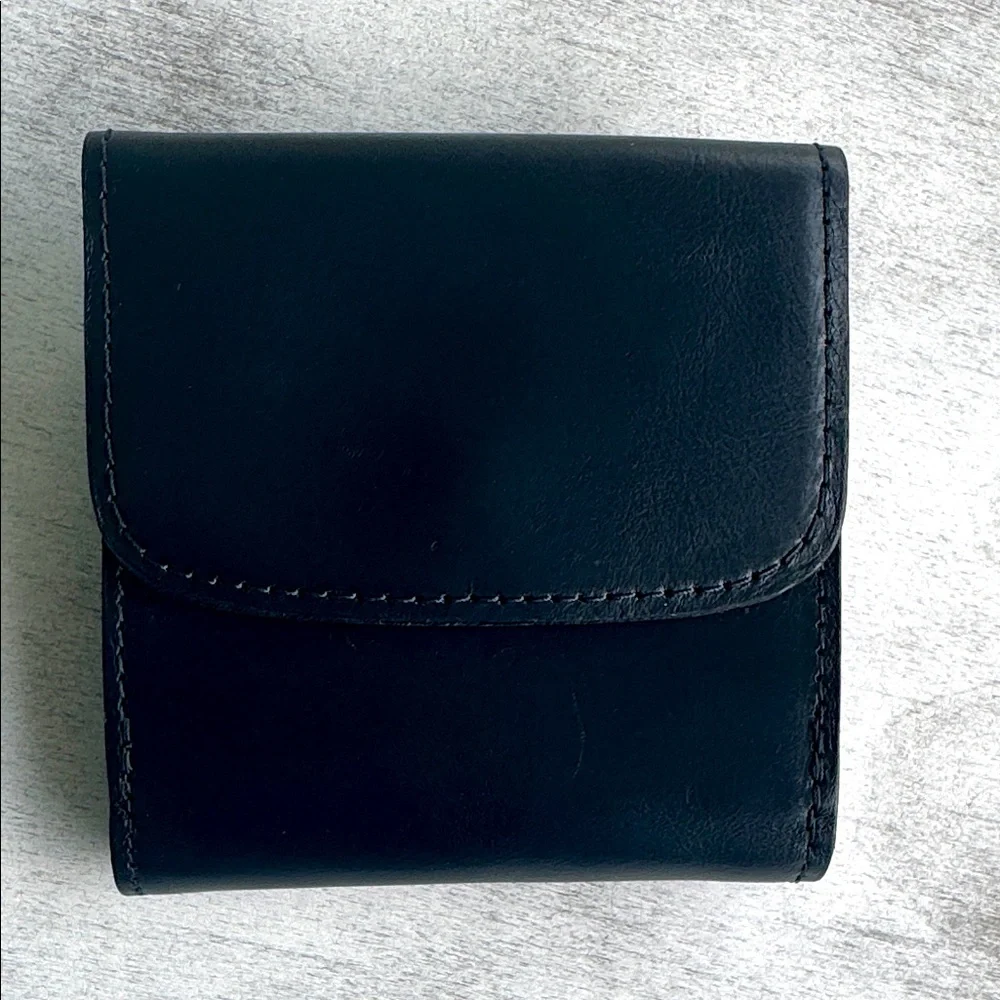 Patricia Nash Astra Caribbean Blue Vtg Distress Leather Bi Fold Wallet